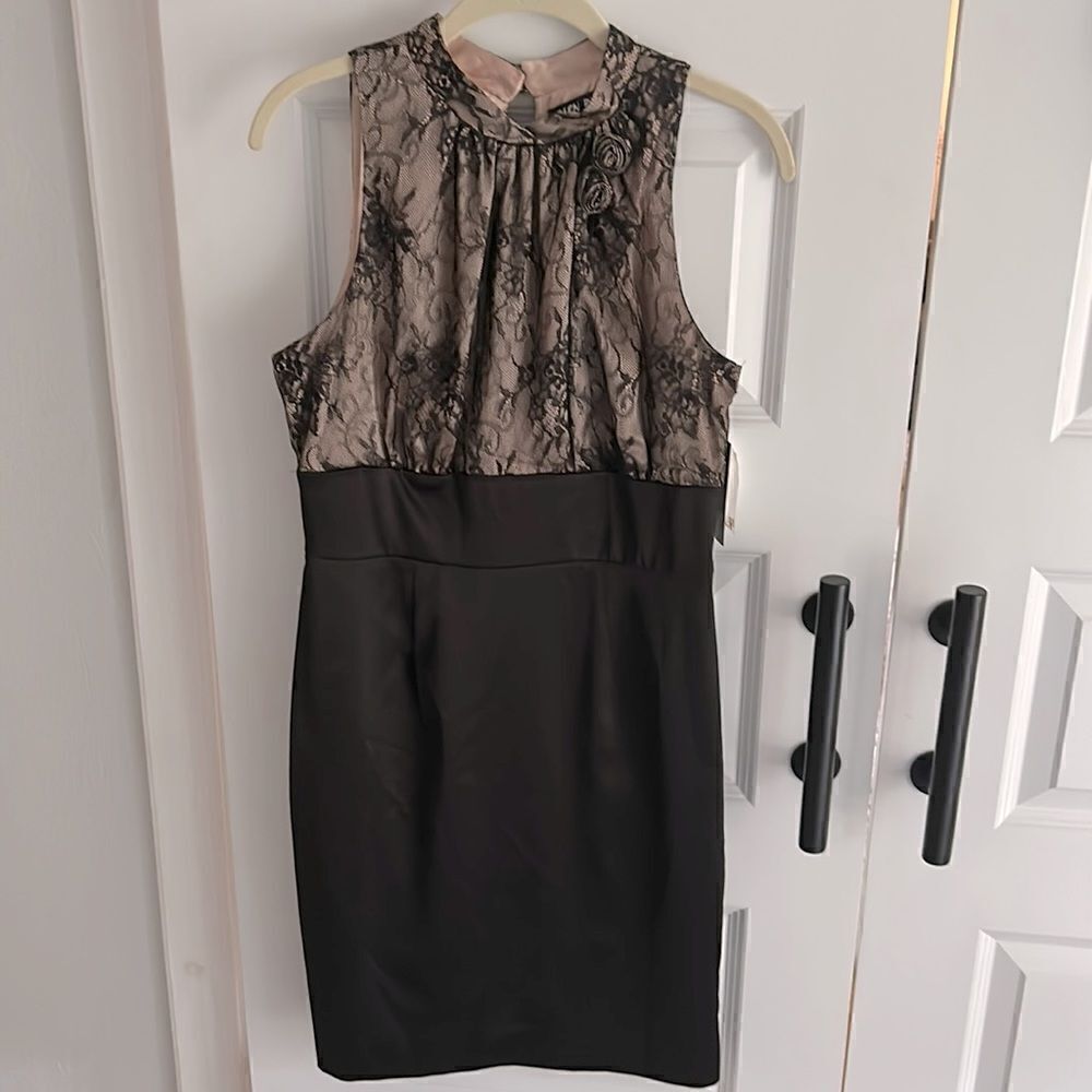 Allen B.‎ Classic Black Lace Special Occassion dress size 8 NEW